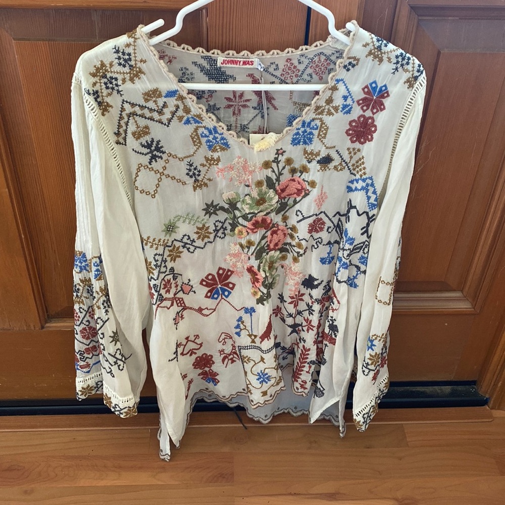 STUNNING Johnny Was Blouse! New with tags!